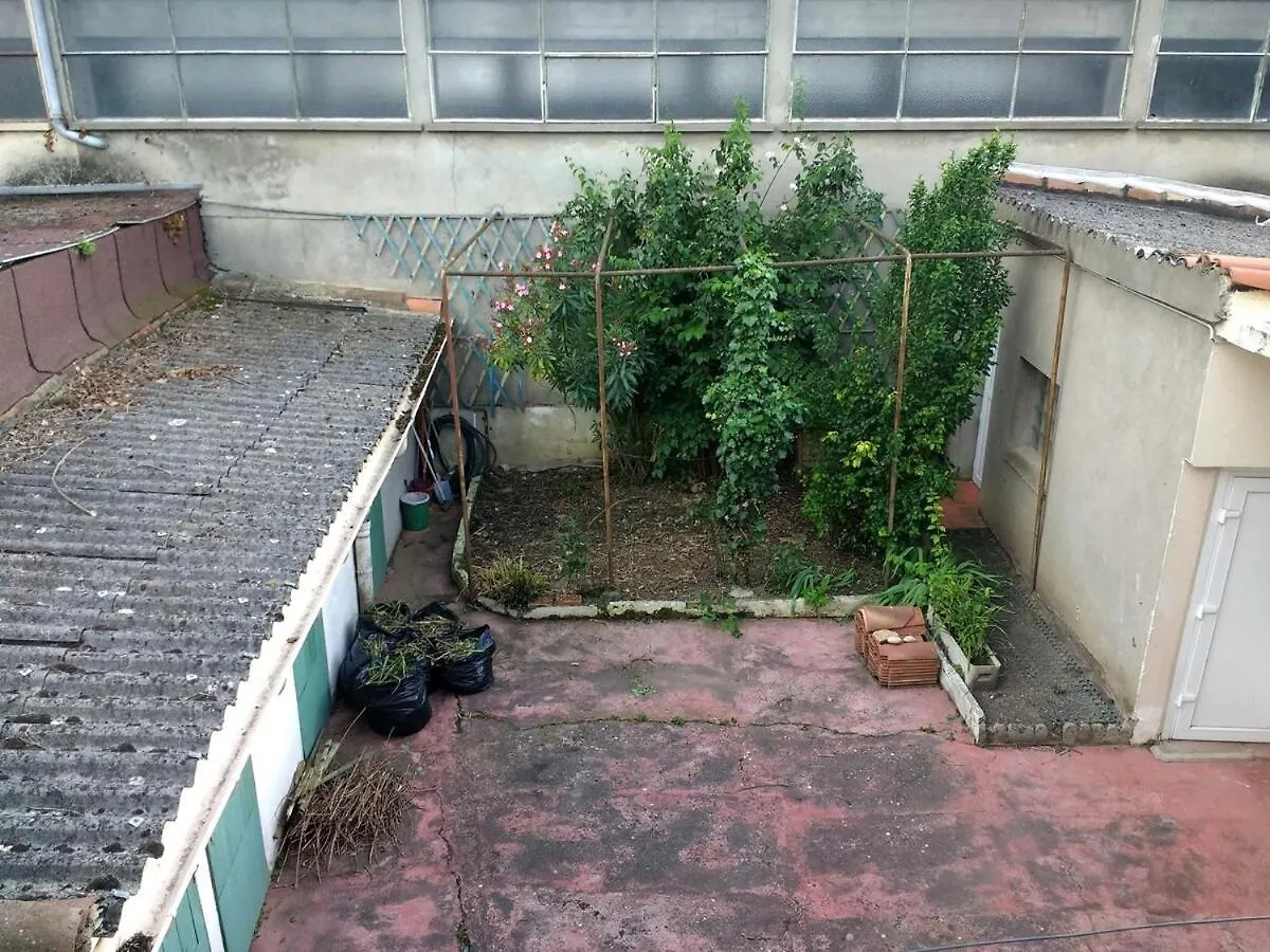 Apartment Charming 2-Bedroom, Near City Center Toulouse Frankreich