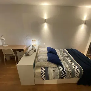 T2 Lumineux Centre Proche Métro, Parking Gratuit,1 Chambre, 1 Grande Pièce à Vivre Apartamento