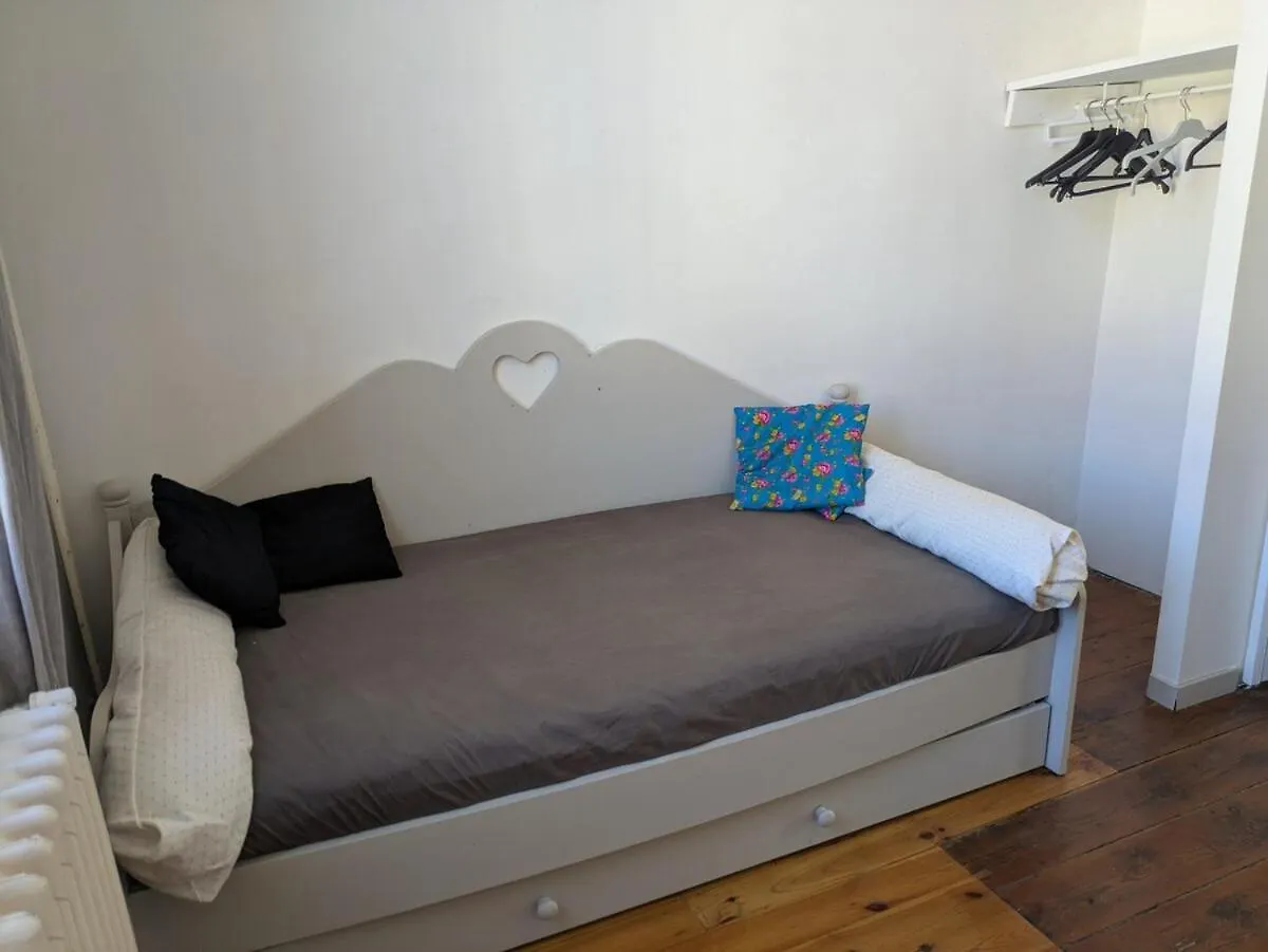 Charming 2-Bedroom, Near City Center Toulouse France